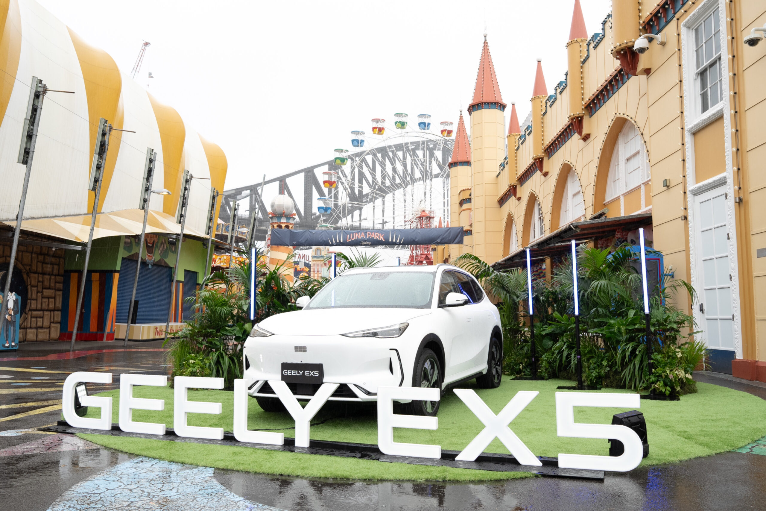 INVNT introduces the Geely EX5 to the APAC market at Luna Park in Sydney.