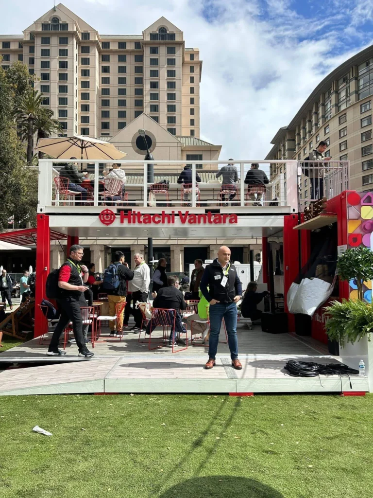 f5823778-34da-43c8-877d-062ce36e72f5 (1)